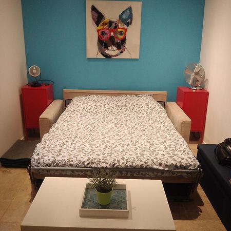 Le Saint Louis Blue Bulldog Apartamento Hyères Exterior foto