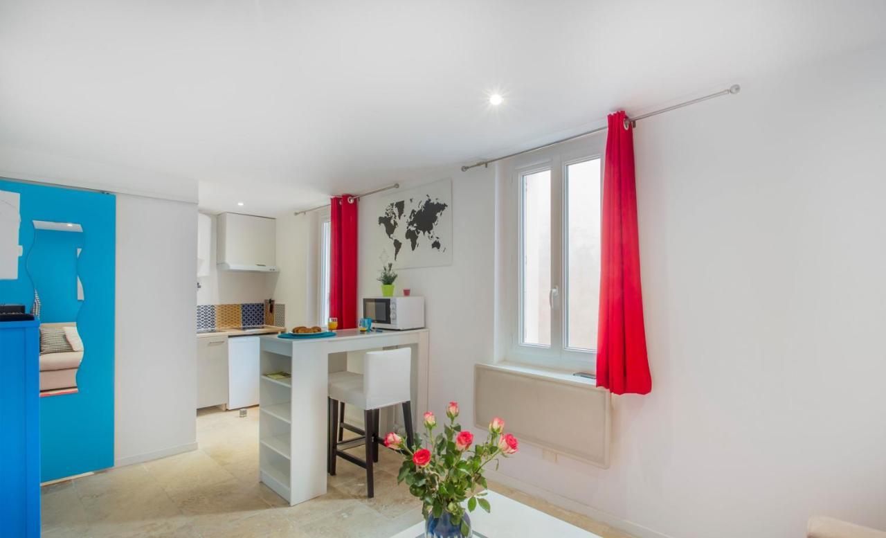 Le Saint Louis Blue Bulldog Apartamento Hyères Exterior foto